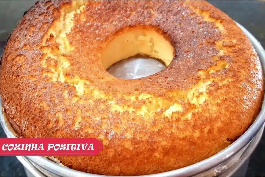 Confira Como Preparar Esse Incrível Bolo Mole, Uma Sobremesa Cremosa e de Dar Água na Boca, Fácil de Fazer e Perfeita para Qualquer Ocasião!