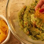 Guacamole: Um clássico saboroso e fácil de fazer!